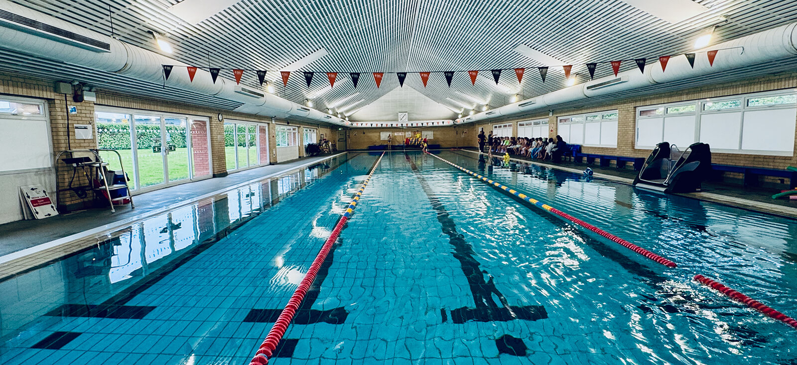 Middleton Pool Newport Pagnell pool photo