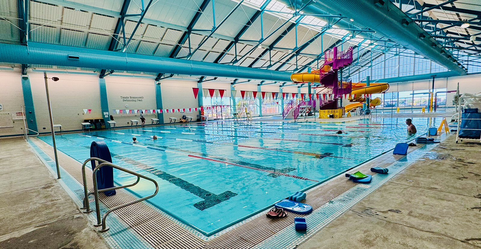 C.V. Starr Aquatic Center pool photo