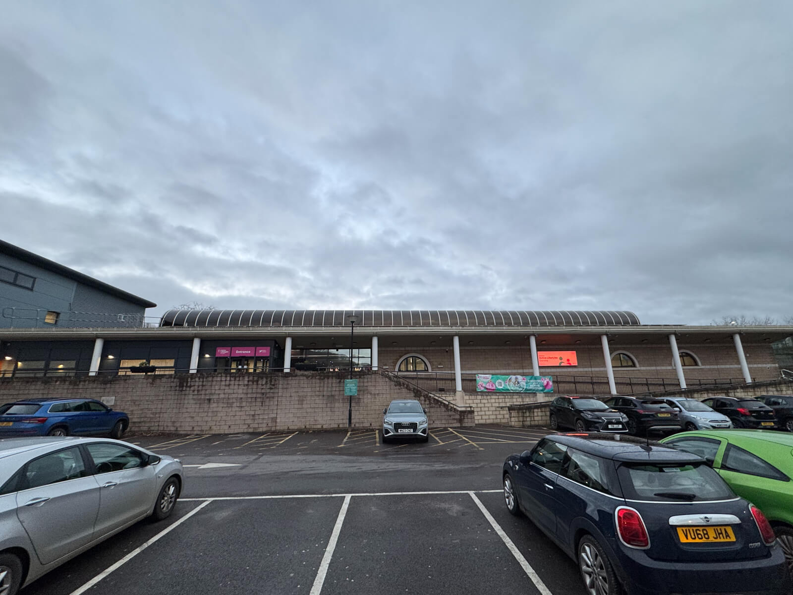Dursley Swimming Pool gallery image